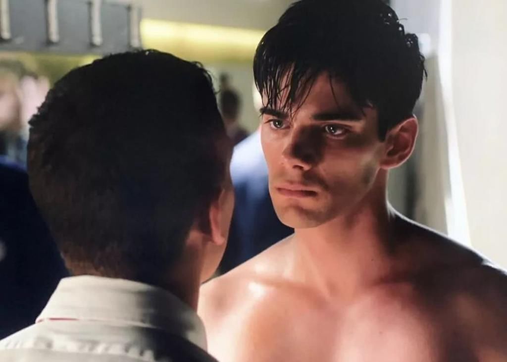  空降|Manu Rios 空降成《名校风暴》新男主！