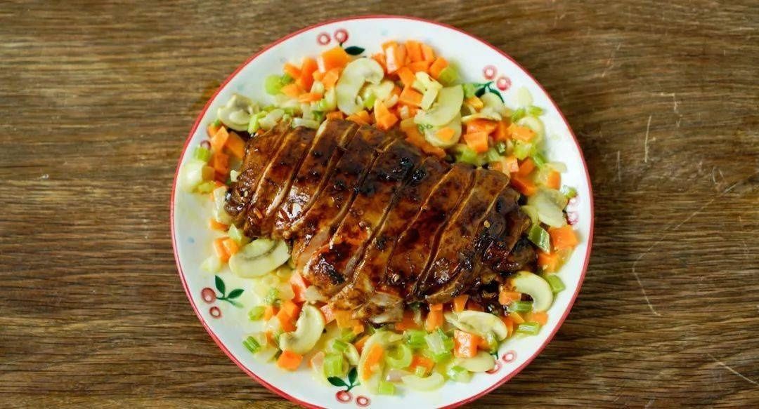 酱汁|鸡胸肉别再水煮了!多加这一样,酱汁浓郁香炸了!