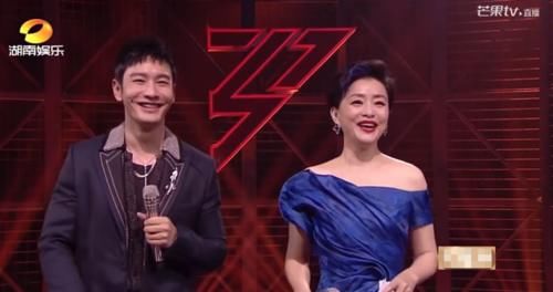  机智|宁静成团夜宣布票数闹乌龙，黄晓明机智救场