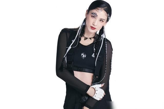  浪姐|《浪姐》接近尾声，谁才是真正乘风破浪的姐姐，用实力来说话