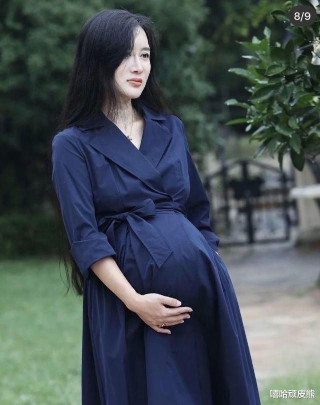  再婚|张纪中与小31岁的女助理再婚，可以当爷爷的年纪却当了爸爸