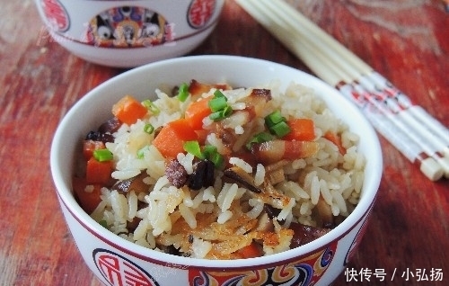 胡萝卜|夏天的懒人焖饭,饭菜一锅出,有肉有菜营养均衡,比外卖还省时