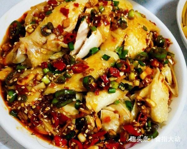  排骨|好吃到舔盘的家常饭菜，麻辣鲜香，太好吃了，上桌分分钟光盘！