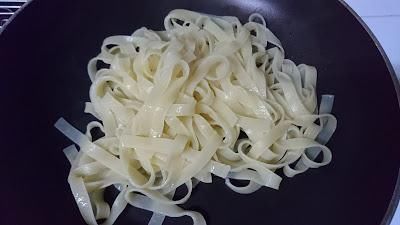  这一|烟熏鸡肉意面，在家也能做，简单又营养，添加这一物，味道超好吃