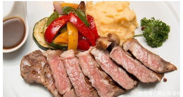 喝酒|喝酒必备的6种“下酒菜”,尤其第6个,一盘能喝一斤酒