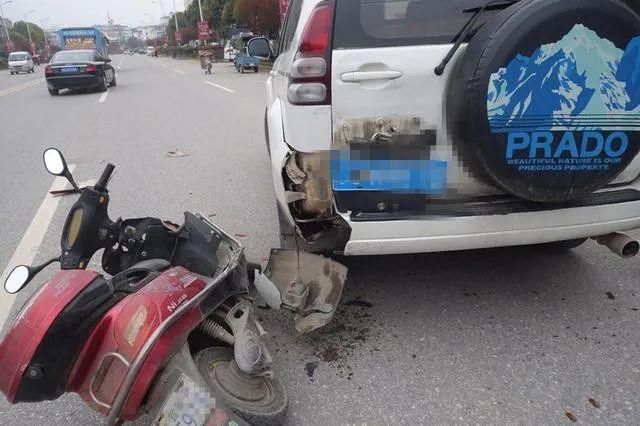  醉酒|警示：醉酒驾驶电动车，结果撞了...