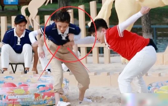  导演|他是跑男“最大的败笔”，破坏规则导演罕见发飙，沙溢都受不了