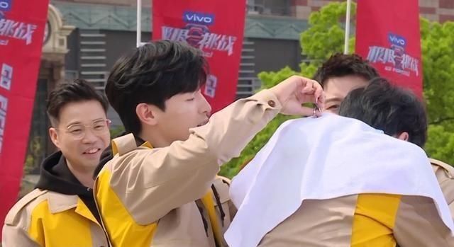  极限|下一期《极限挑战》，收视率可能要爆了！