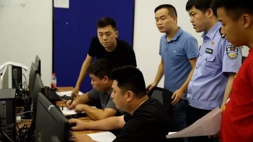  采访|杭州女子失踪案回顾：嫌凶多次接受采访，警方筛查38车粪水