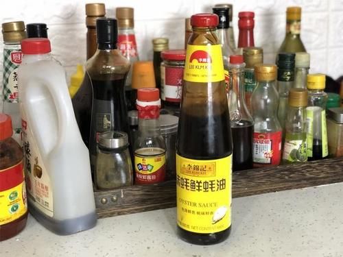 蚝油|蚝油的瓶子不合理,设计为什不改进?原来厂家有意为之,真是奸商