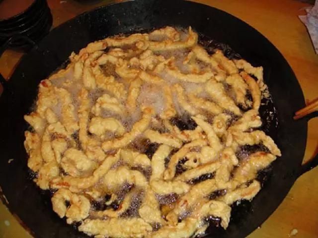  记住|炸酥肉时，记住这3个窍门，又酥又脆不回软