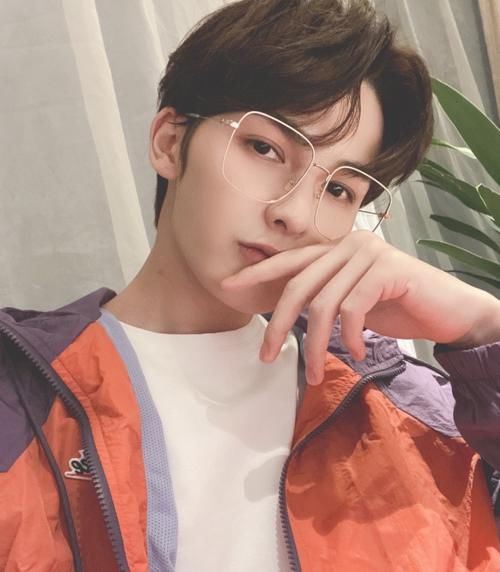  加盟|郑爽再上恋爱节目！8位大咖齐加盟，粉丝破2千万的他也在