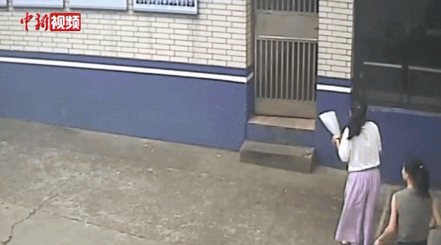  交警|姑娘，你们“逃跑”的样子真好看！