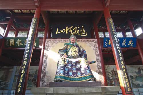 流落|岳飞一后代流落海外,改姓后成当地王族,如今漂洋过海来祭祖!