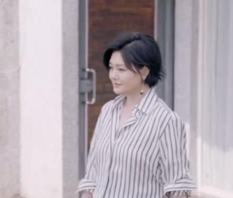  脸部|44岁大S现身录节目，发福严重被疑怀三胎，脸部僵硬让人意外