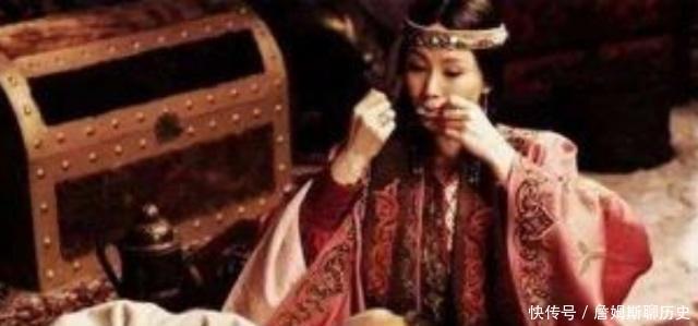 情愿|她曾救下一男孩,多年后男孩来娶她,她情愿不做皇后