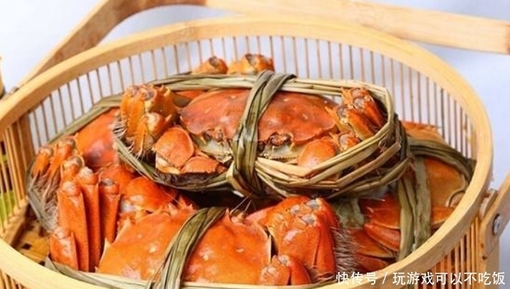 冷水|蒸螃蟹时,用冷水还是热水?蟹农教您一招,螃蟹不掉腿,不流黄