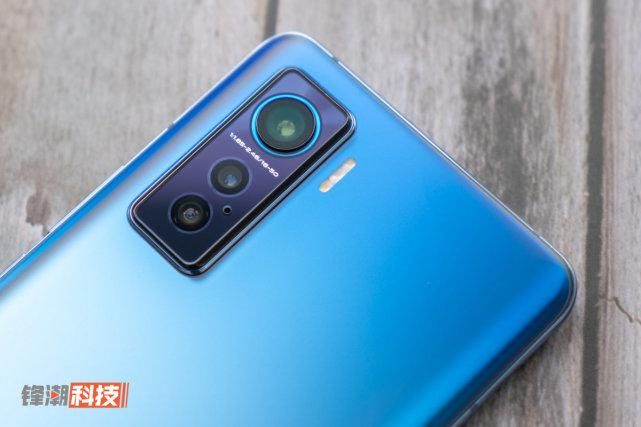  出色|iQOO 5 综合体验：强劲性能之外，其他方面同样出色