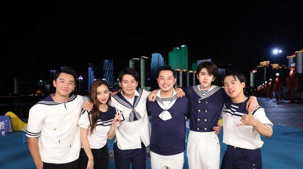  魏大勋可|跑男“最大牌”嘉宾, 开场30分钟才现身, 全程话最少却镜头最多