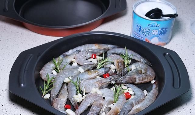 烤箱|做烤虾时，直接进放烤箱就错了，牢记这几个诀窍，大虾鲜嫩还不腥