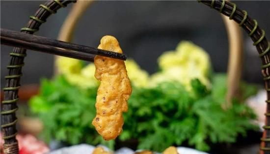 小看|别小看炸酥肉这个小主角，可当零食也可涮菜，还能炒一盘菜