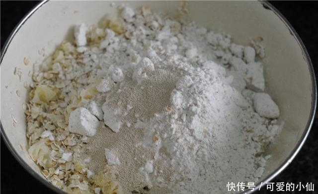 蓬松|秋天不用早起,早餐吃它最省事,不用发酵也蓬松,比馒头更香