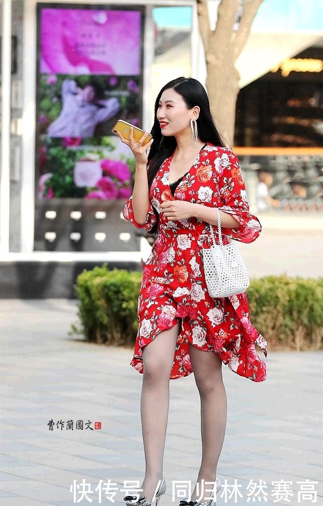 美女|街拍:飘逸灵动的长腿性感美女