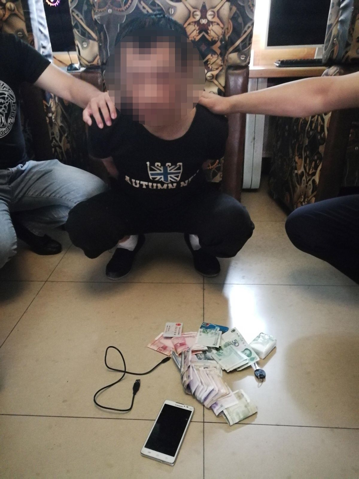 路上|被盗事主尚在报案路上 海淀警方已将窃贼抓获