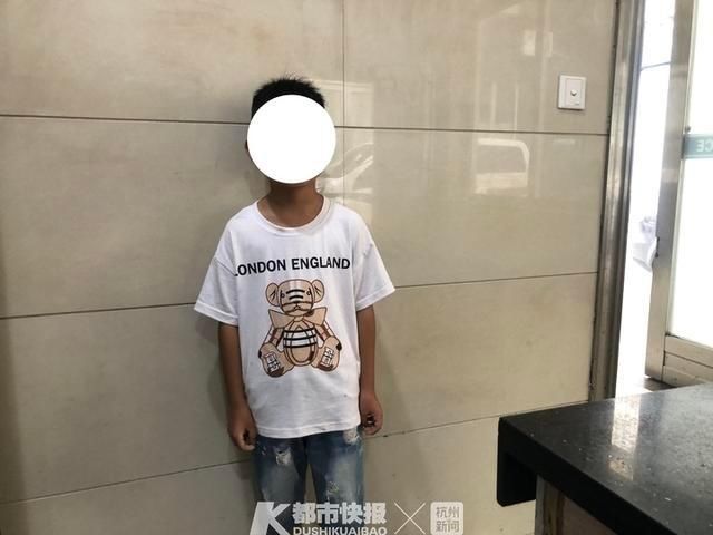 偷钱|女儿偷玩具亲妈报警冲上热搜！浙江一妈妈这样做：儿子偷钱不认错，她一怒之下拽进了派出所……