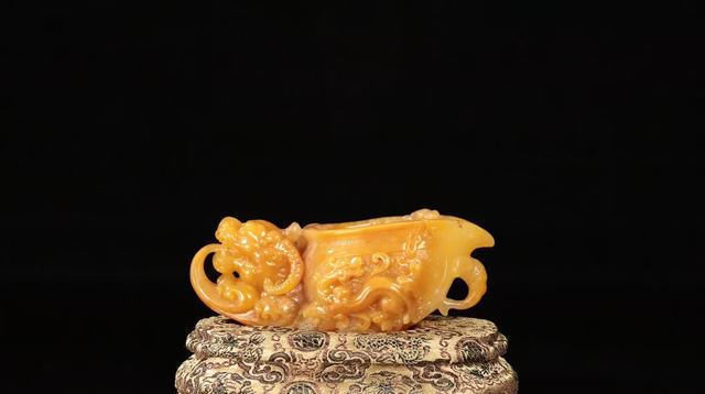 人物故事|为何田黄已经绝矿，市面上还有那么多人在叫卖，看图说话吧