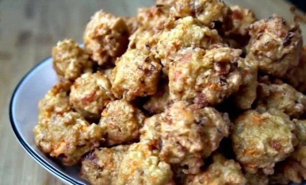  豆腐|豆腐丸子，有人加面粉，有人加淀粉，多数人搞错，难怪丸子不鲜嫩