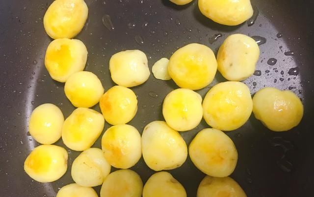 轻视|真是轻视了它,1个等于吃10个苹果,15个梨,最接地气的“食材”