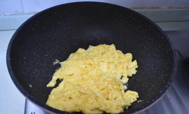 步骤|女儿三天两头就要吃这道菜,分量和步骤很关键,一大碗吃个精光