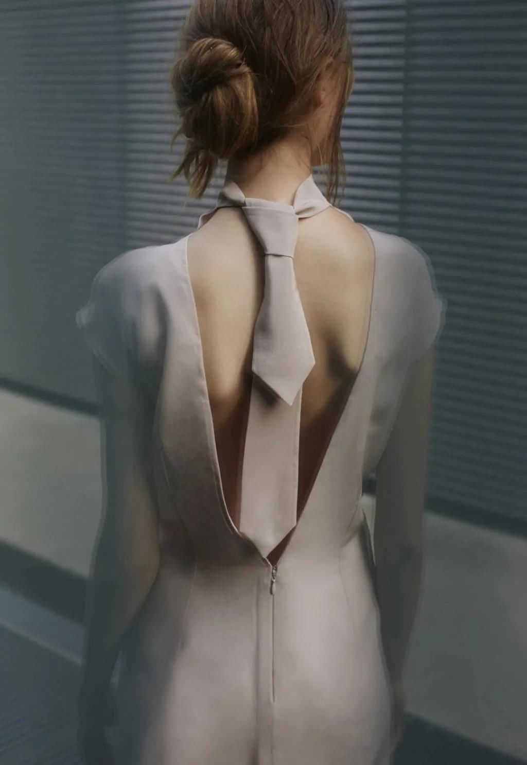 细节|时装背部细节表现丨绝对不能敷衍的背部设计