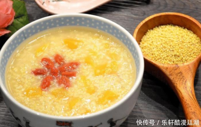 美食|分享一款奶香口味的南瓜小米粥,甜香味美又营养,孩子特喜欢