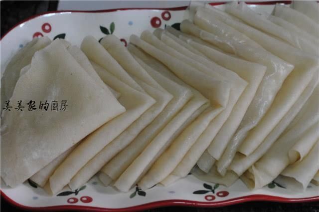  好吃|不煎不烙不油炸，孩子就爱此物，柔软劲道比纸薄，好吃不上火！