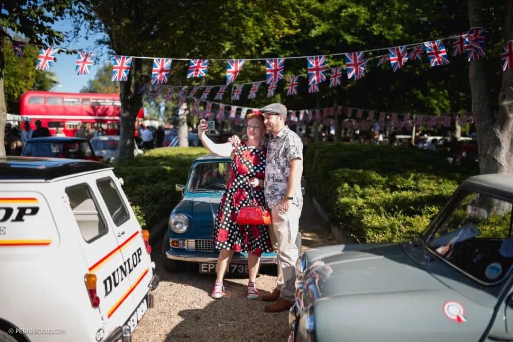 时髦|除了机车和速度,这个比赛还关注谁更时髦