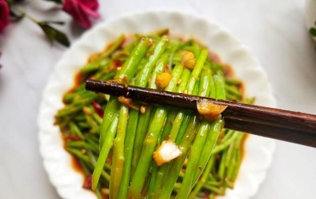 步骤|春节餐桌上最受欢迎的一道蔬菜,比肉香比肉贵,亲朋好友都喜欢