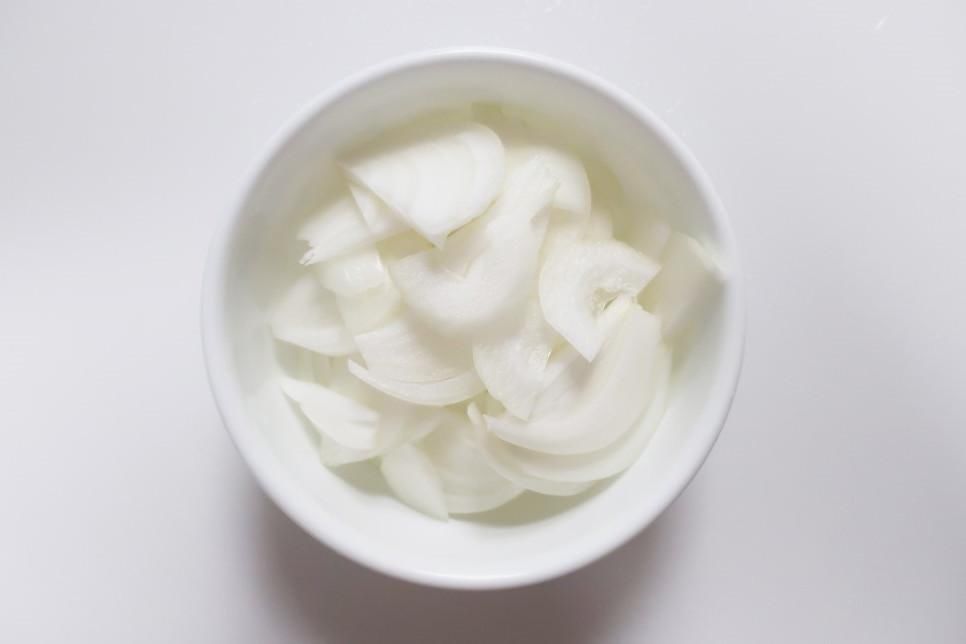 做法|简单美食之《牛排盖饭》的做法