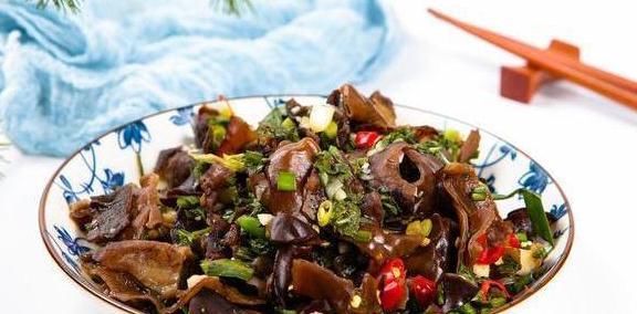  身体健康|这些隔夜菜，吃不完也别放冰箱，对健康没好处，早点扔不是浪费