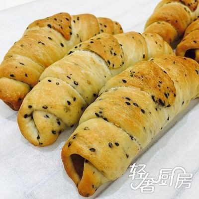 后我们|黑芝麻培根可颂角