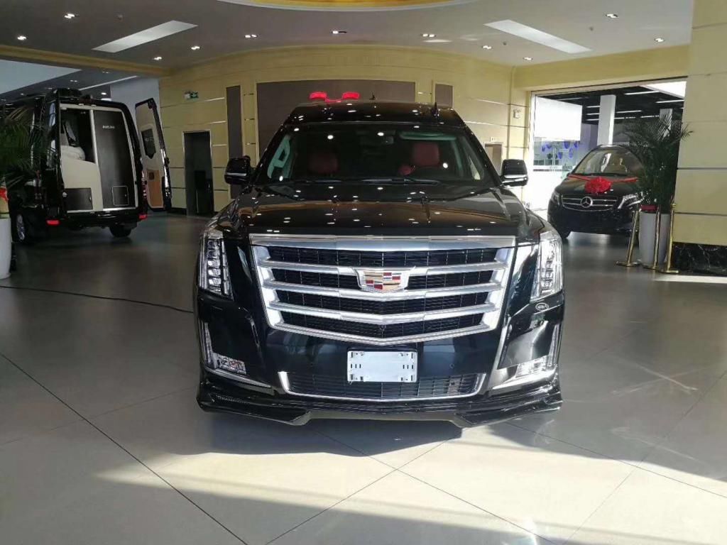  商务|即商务又运动豪华SUV 凯迪拉克总统一号