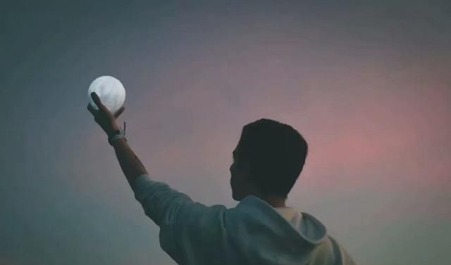 句子|那些看了就想流泪的句子，你能坚持到第几个