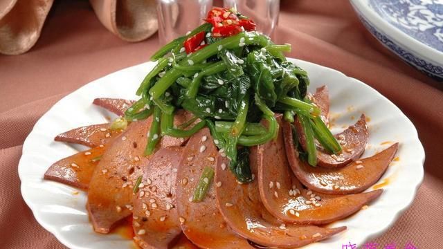  刚好|香辣牛肉条、麻辣海带丝、香菜猪肝、牙签烤肉的美味做法下酒刚好