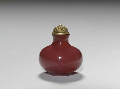 拿乎|台北故宫新展“士拿乎”：方寸间的鼻烟壶与清宫微型艺术