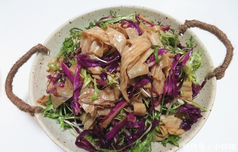 过年|过年吃腻了大餐,在家自己准备了3道家常菜,女儿说这样吃舒服!