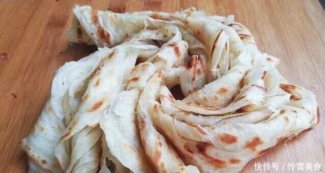 早餐|早餐教你做层层酥脆的煎饼,5分钟出锅,孩子说比鸡蛋饼还好吃