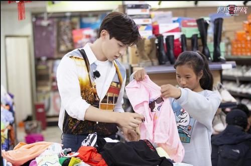 关键|《极挑宝藏行》豆瓣评分8.6,节目重回巅峰,邓伦和任嘉伦成关键