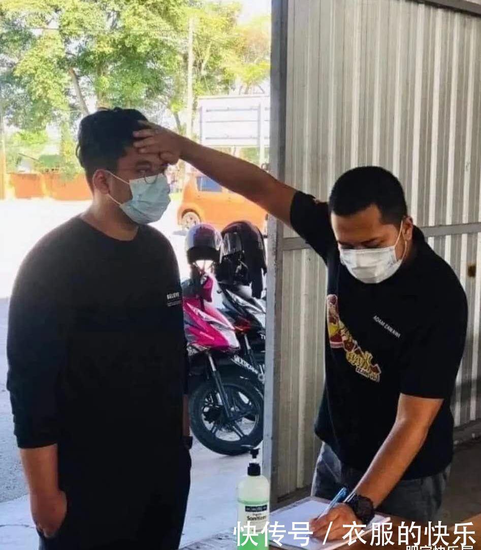 身经百战|“女生被教官惩罚做俯卧撑,网友评论尽显司机风采,哈哈哈这是身经百战啊”