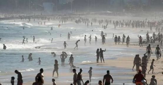 人类|防疫不力，巴西总统被告上国际法庭：“危害人类罪！”